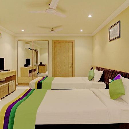 Treebo Asl Prime, Near Ballygunge Railway Station Kalkuta Zewnętrze zdjęcie