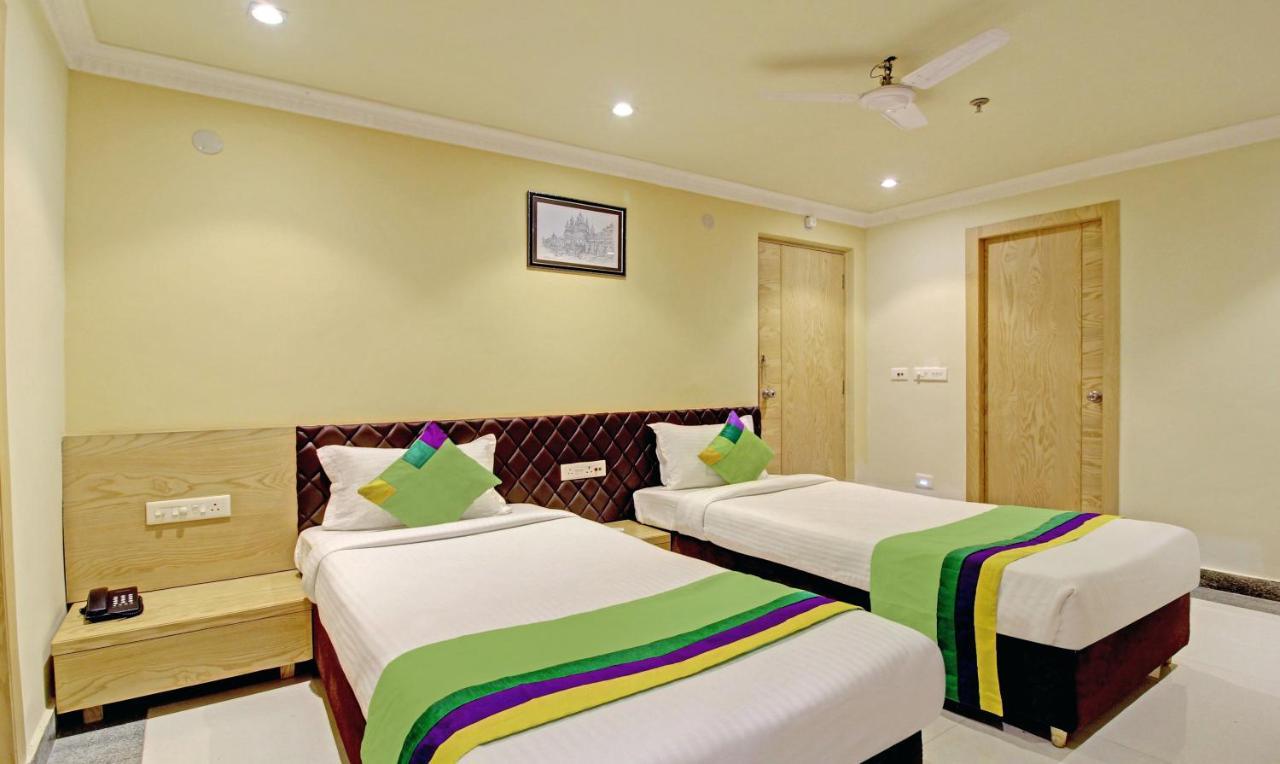 Treebo Asl Prime, Near Ballygunge Railway Station Kalkuta Zewnętrze zdjęcie
