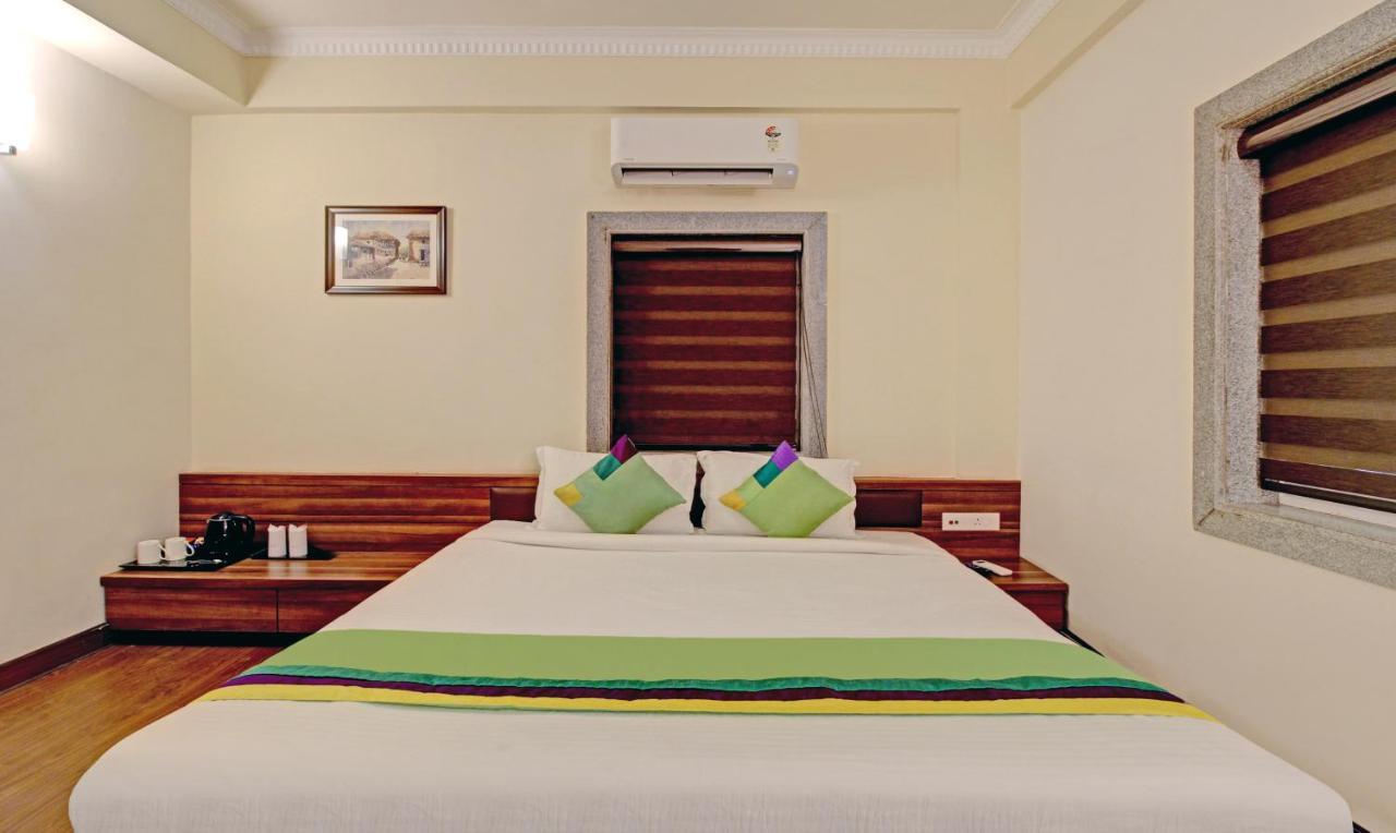 Treebo Asl Prime, Near Ballygunge Railway Station Kalkuta Zewnętrze zdjęcie