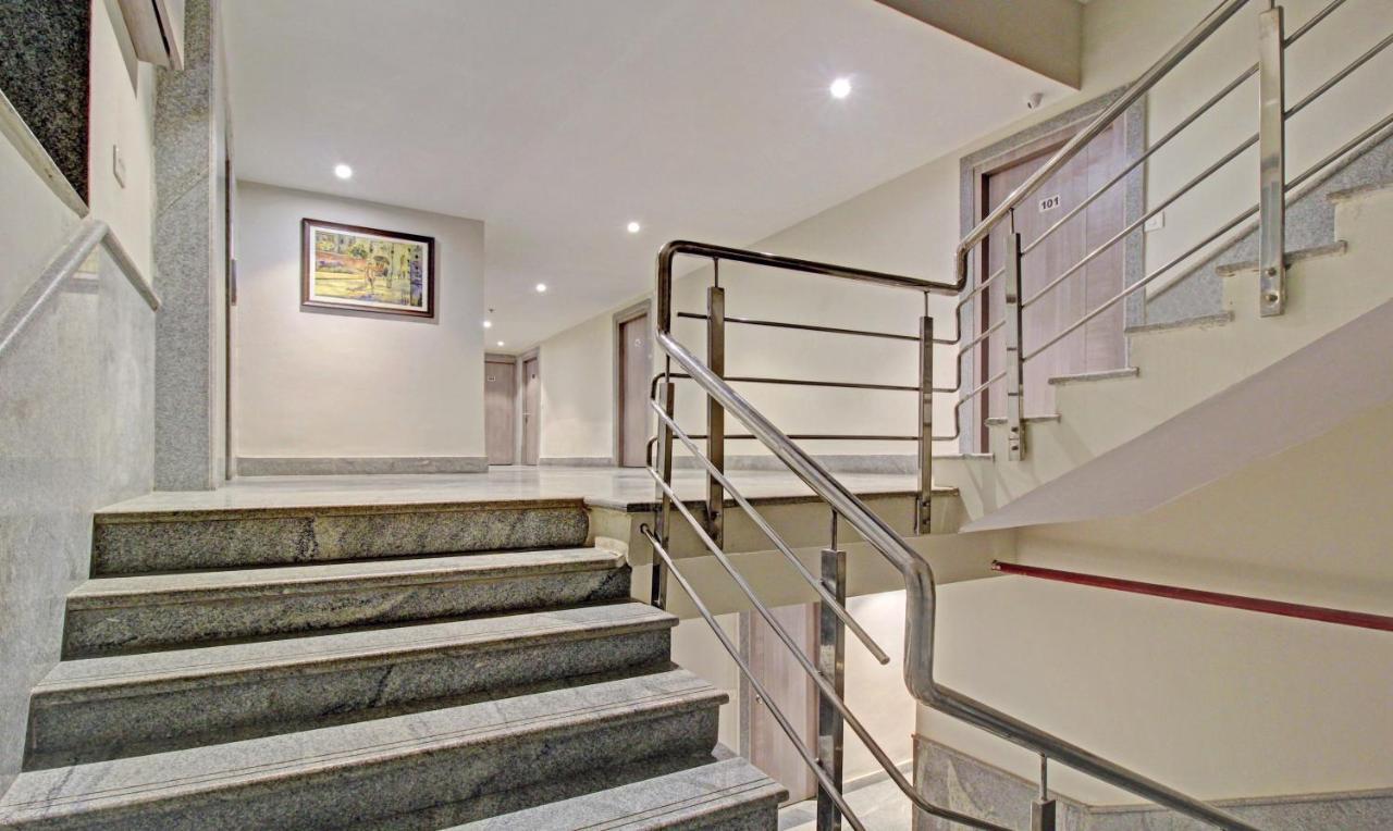 Treebo Asl Prime, Near Ballygunge Railway Station Kalkuta Zewnętrze zdjęcie